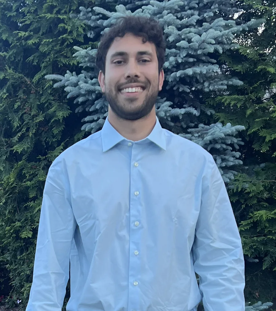 Zeeyad Khan, AI Product Designer